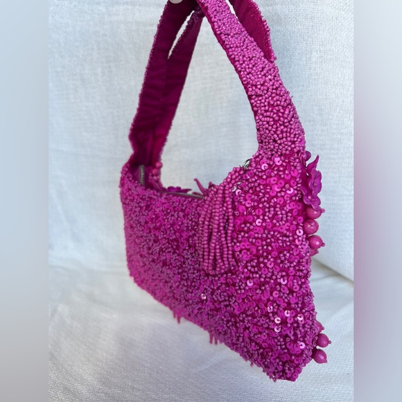 VIRAL HANDMADE FUCHSIA BEADED BAG w/ FLOWER DETAILS, NWT *LAST IN STOCK* - Picture 7 of 8